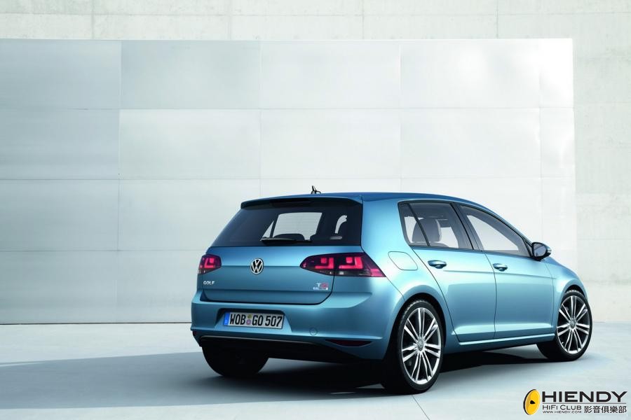 2013-vw-golf-seven-72.jpg