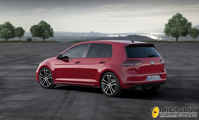 002-2014-vw-golf-gtd.jpg