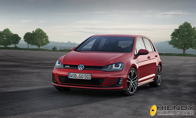 001-2014-vw-golf-gtd.jpg