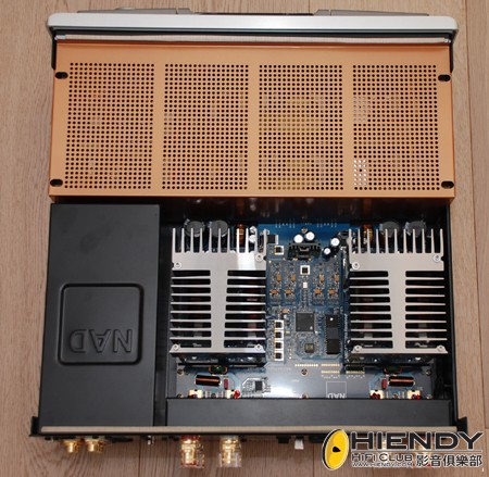 NAD_170310_450_02.jpg