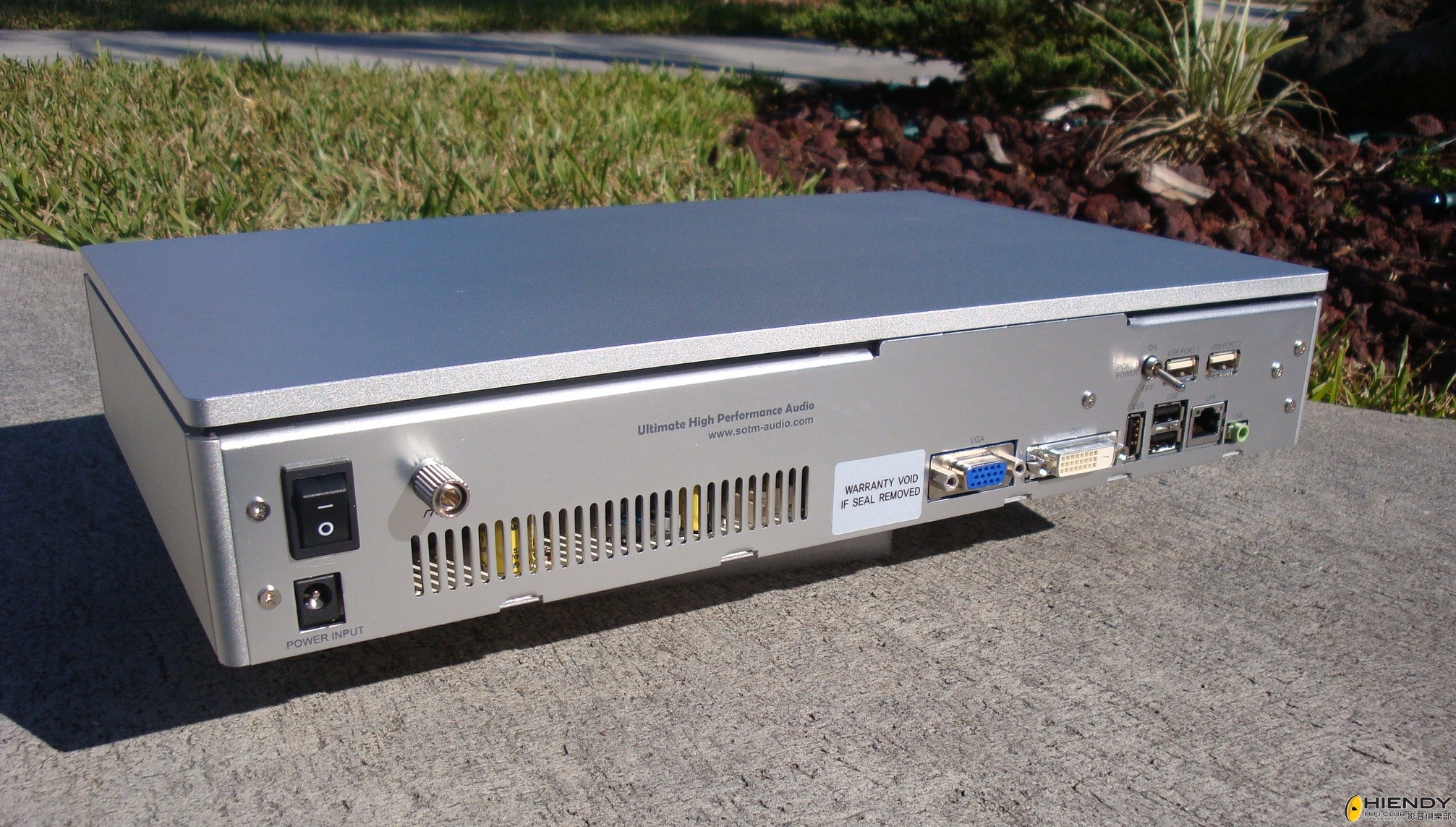 sotm-sms1000-rear.jpg
