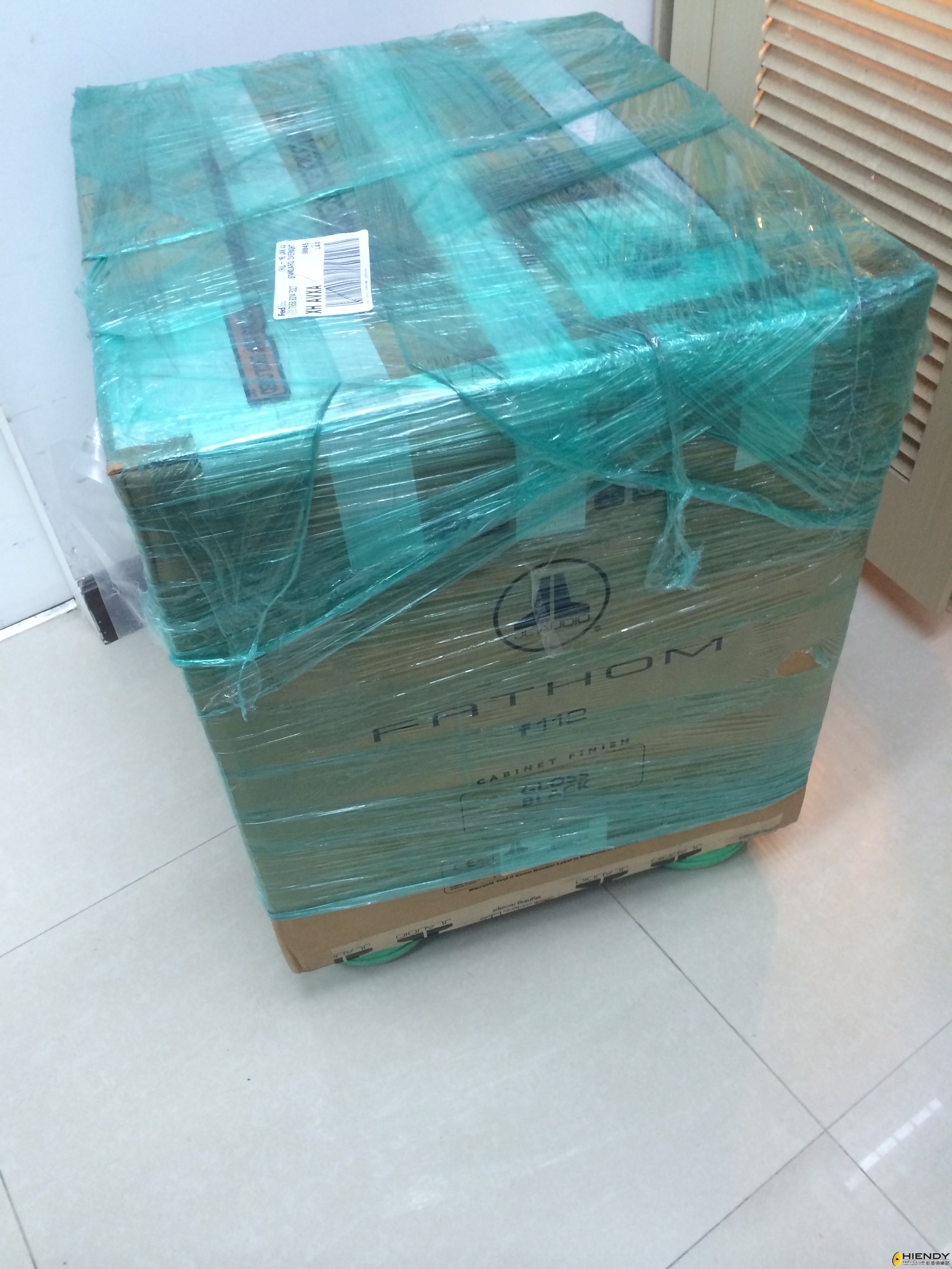 JL F-112 002.jpg