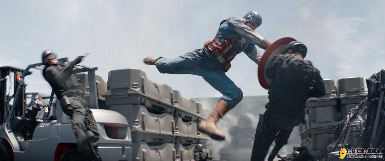hr_Captain_America-_The_Winter_Soldier_32.jpg