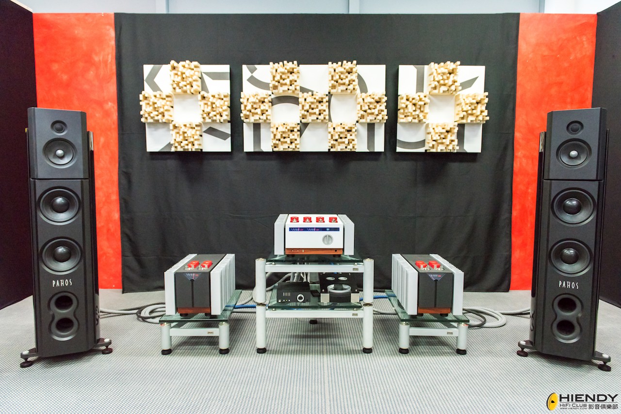 EX2_1495.jpg