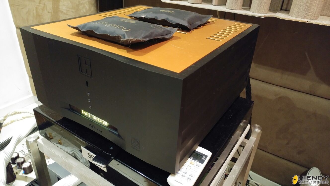 WhatsApp Image 2017-10-26 at 23.18.04(2).jpeg