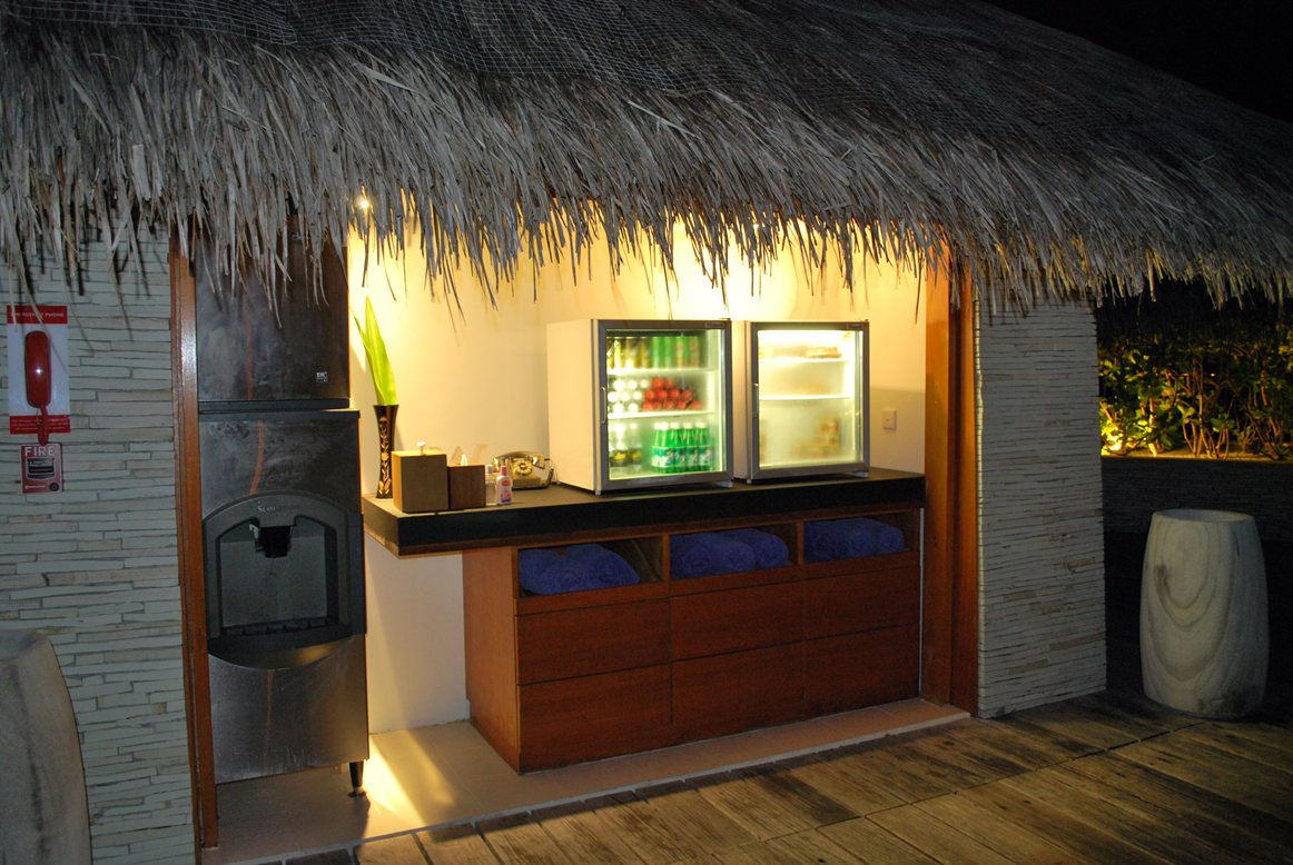 成個島都有汽水雪糕任飲任食