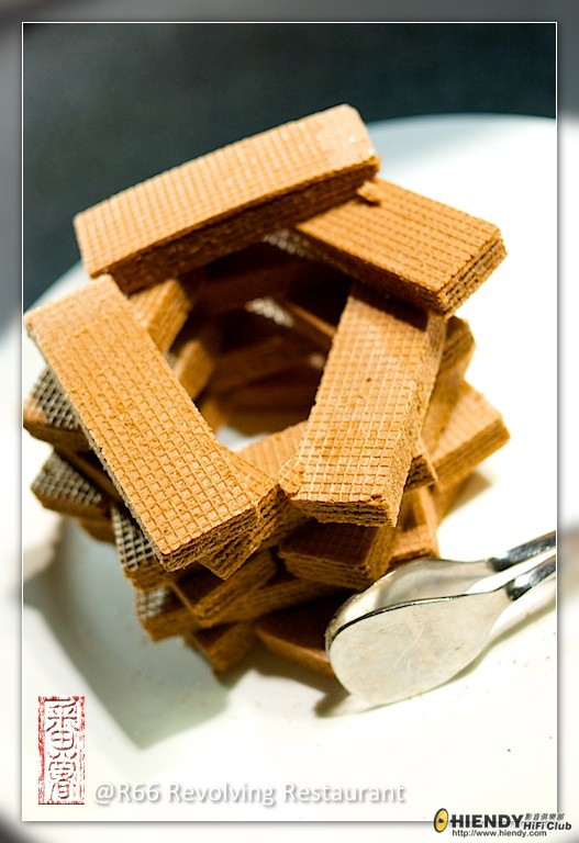 R66 Revolving Restaurant -09.jpg