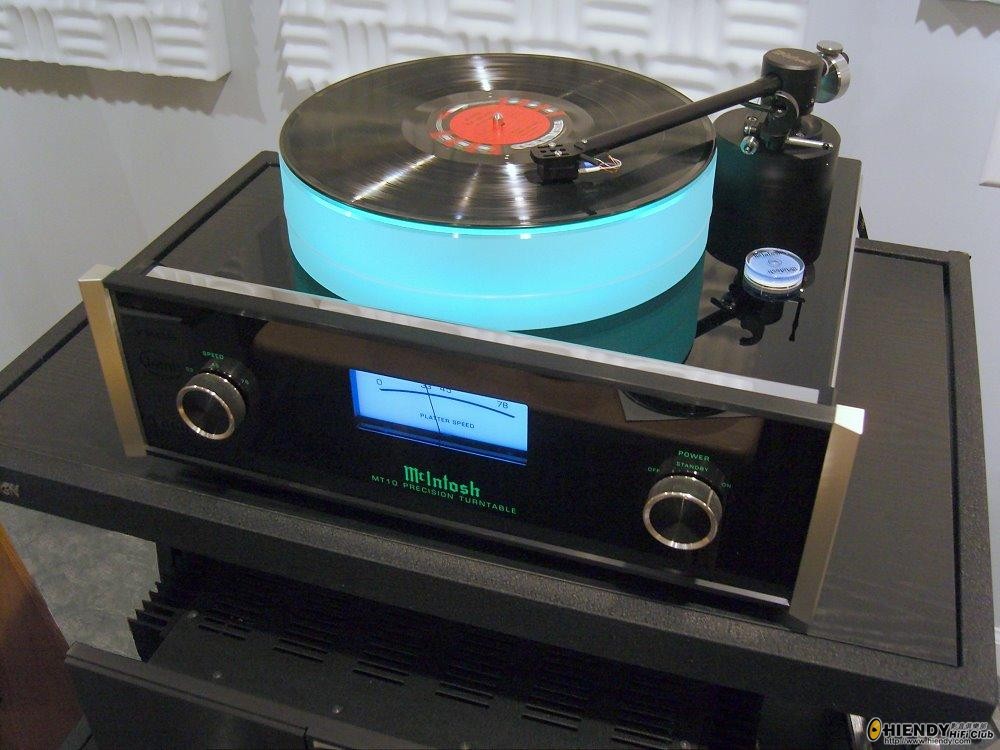 vinyl-vs-cd-mcintosh-mt10-turntable-large.jpg