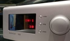 表現力迫7系既Soulution 525 Pre Amp