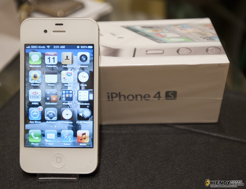 iphone 4S.jpg