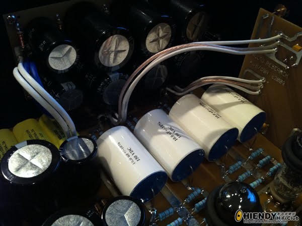 Audio-Research-REF5SE-inside-2.jpg