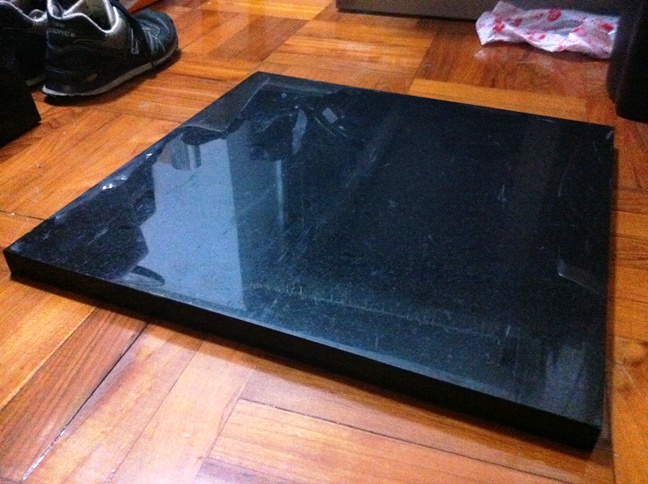 黑雲石.  (sold)
