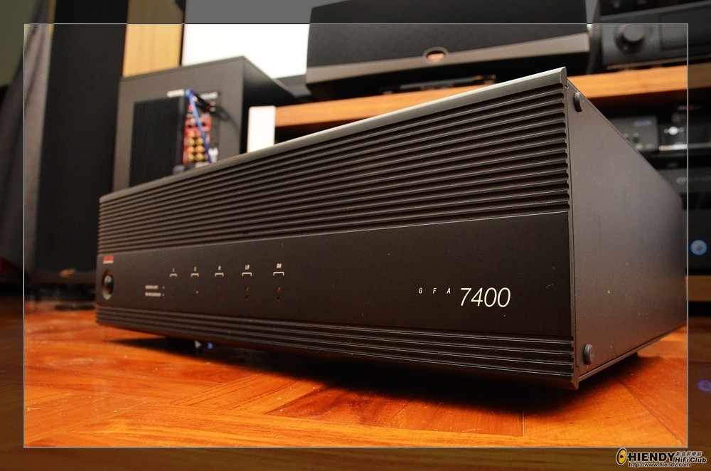 adcom_7400_2.jpg