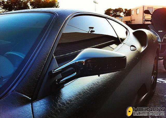 dartz-wraps-ferrari-f430-in-black-leather-photo-gallery-medium_5_1.jpg