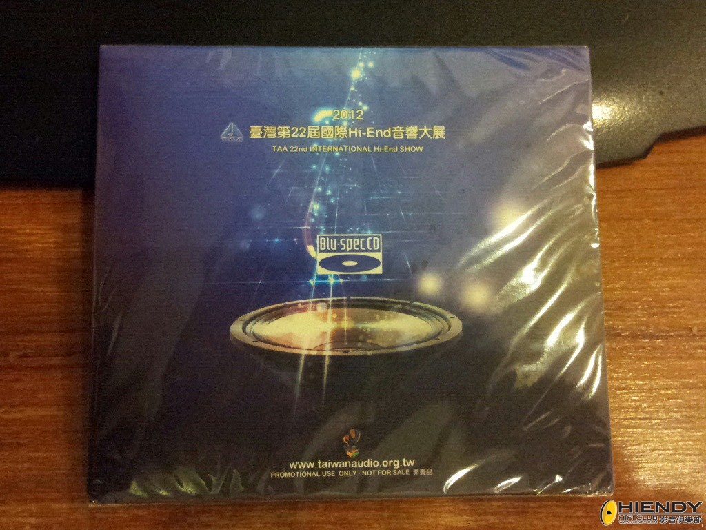 CYMERA_20120915_235641.jpg