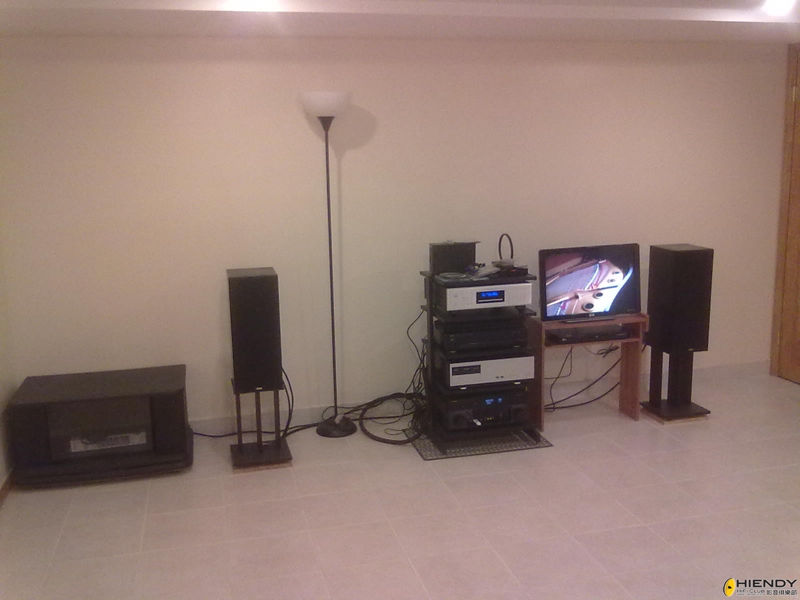 12022012581.jpg