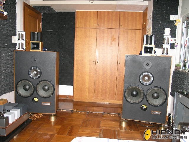 PC100883.JPG