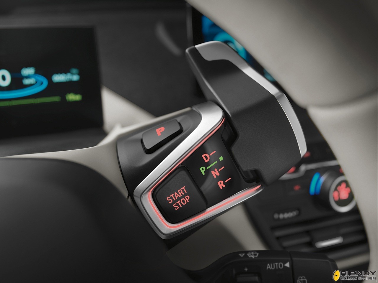 2014_BMW_i3_05.jpg