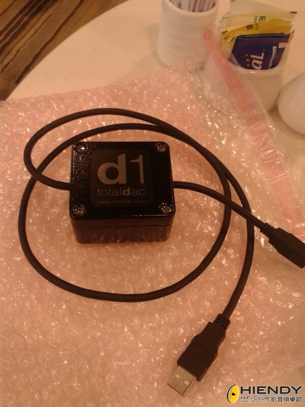 Totaldac USB Filter Cable.jpg