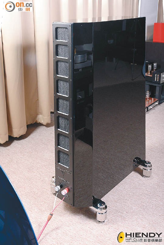 0806-00490-002b4.jpg