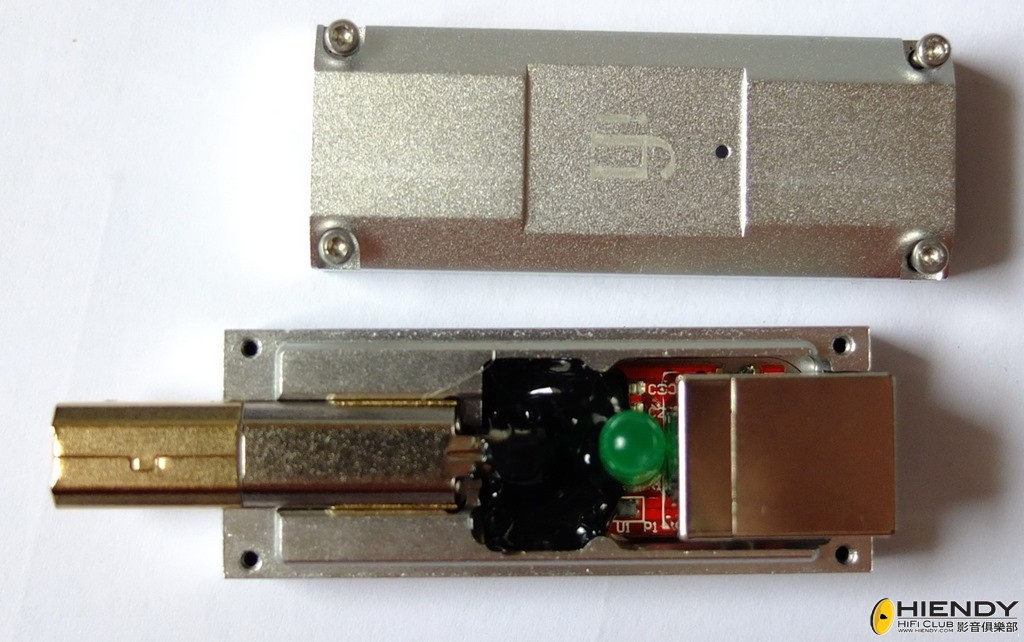 iFI-iPurifier-interior.jpg
