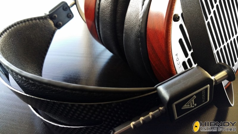 Audeze LCD 4 02.jpg