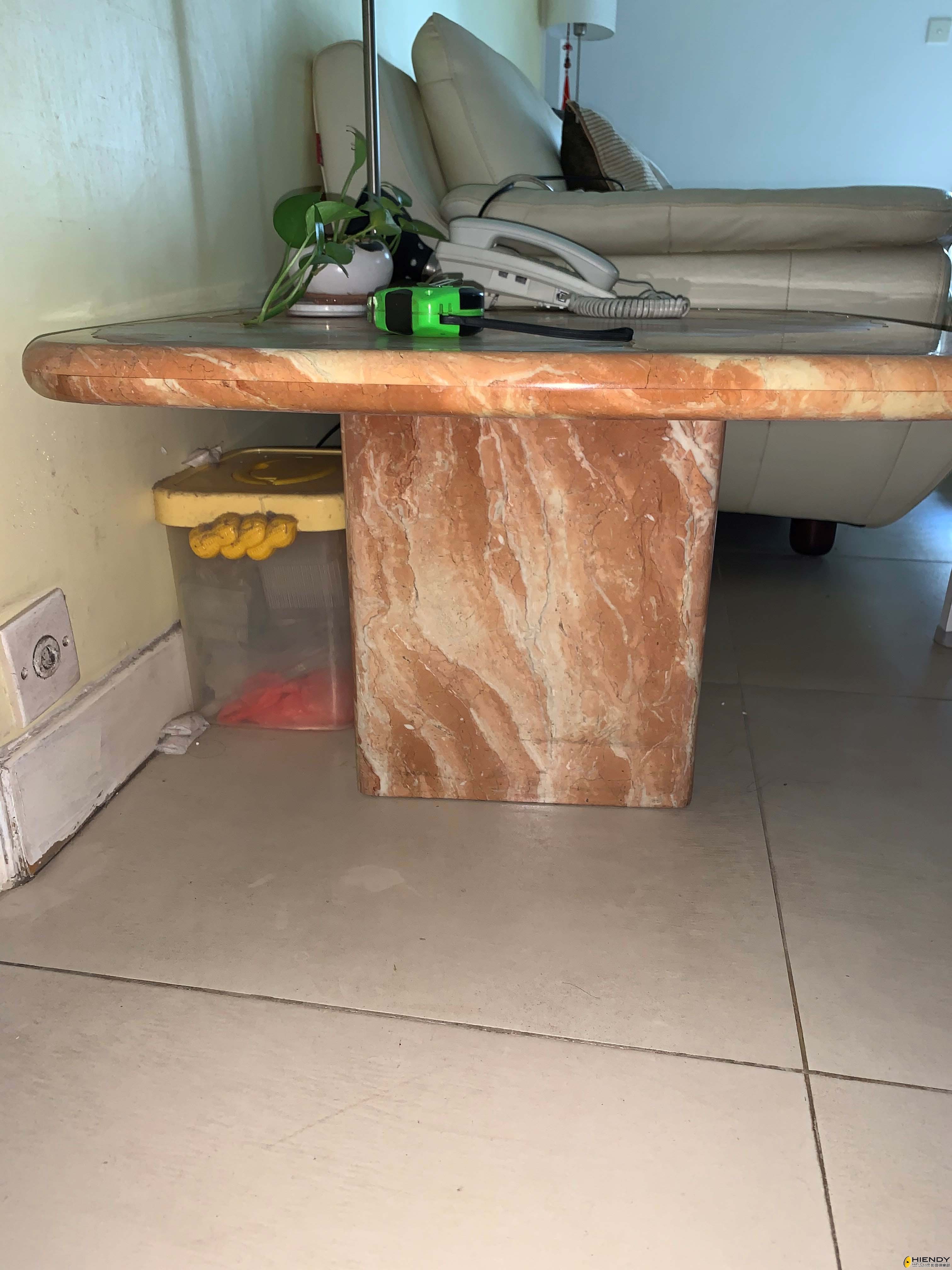 Marble stand top 71x71x42cm.jpg