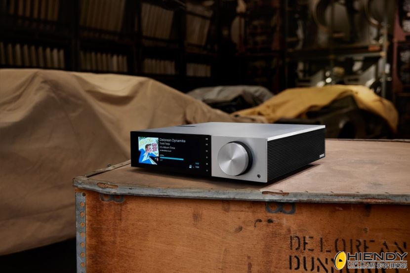 Cambridge Audio Evo DeLorean still 2 (Medium).jpg