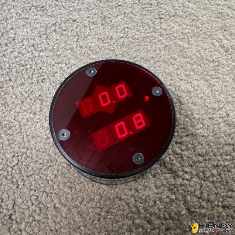 the-cartridge-man-digital-level-gauge.jpg