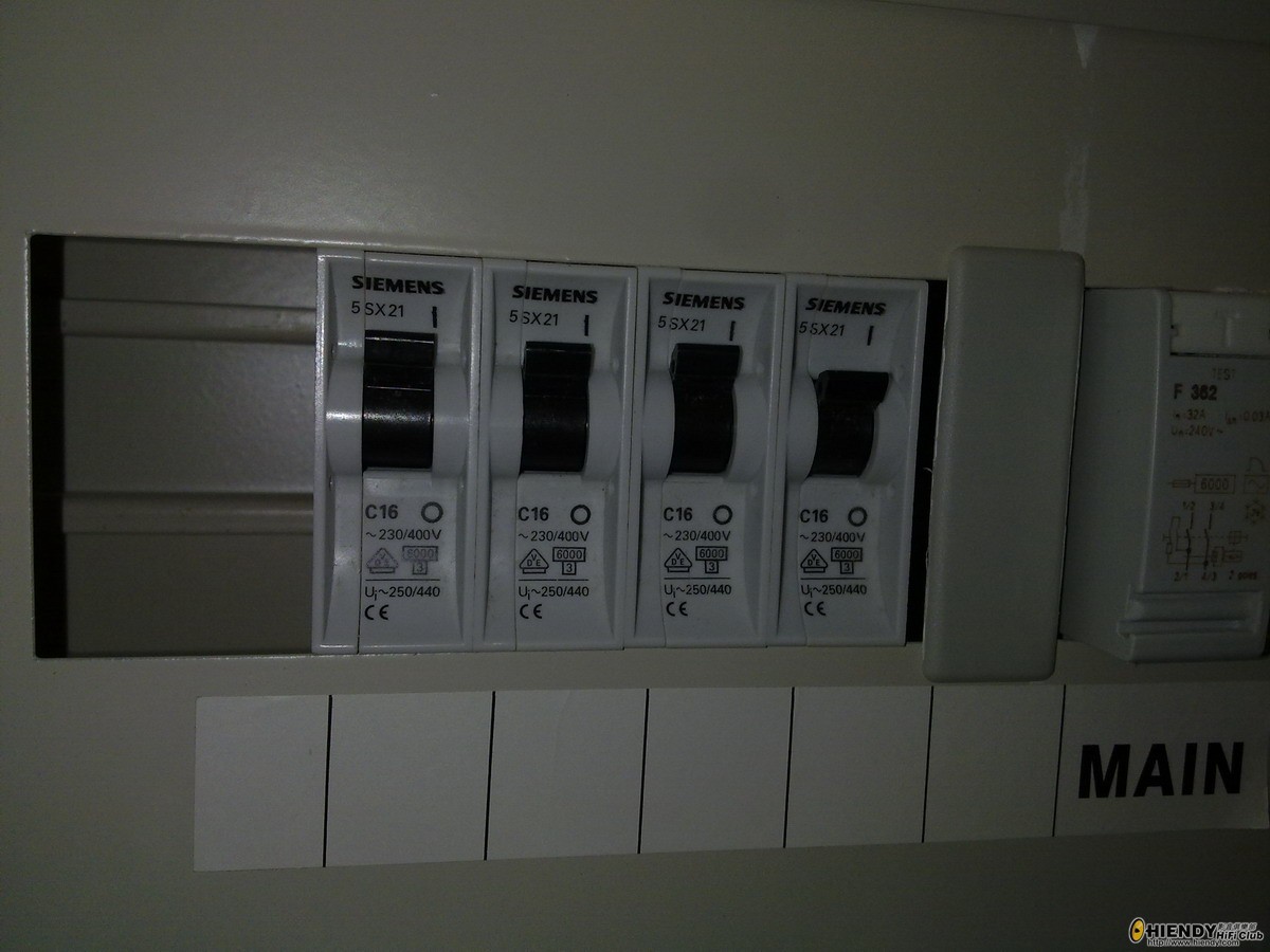 20101229214.jpg