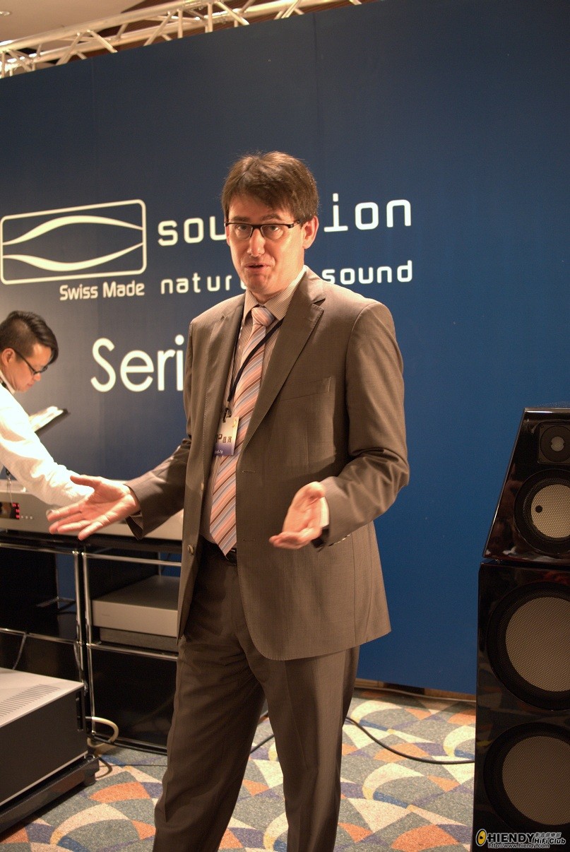 P1040064.RW2.jpg