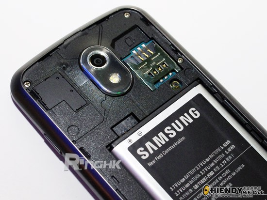 20111019_samsung_galaxy_nexus_handson_05.jpg