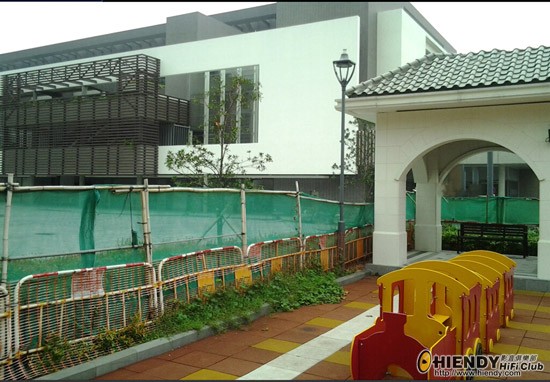 20111031_androidapp_touchretouch_04.jpg